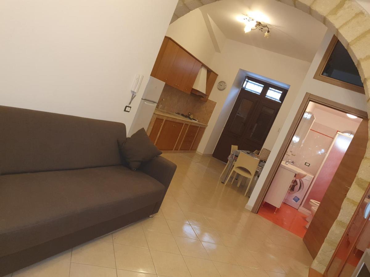 Casa Vacanza Corallo 카스텔라마레델골포 외부 사진