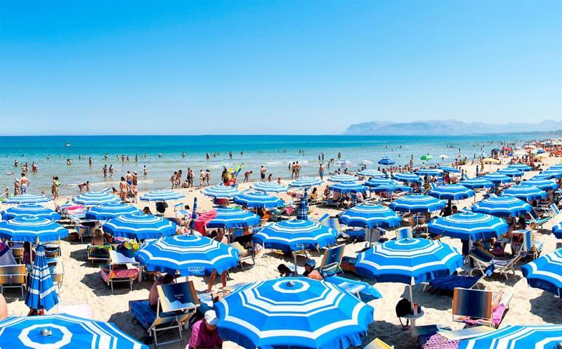 Casa Vacanza Corallo 카스텔라마레델골포 외부 사진